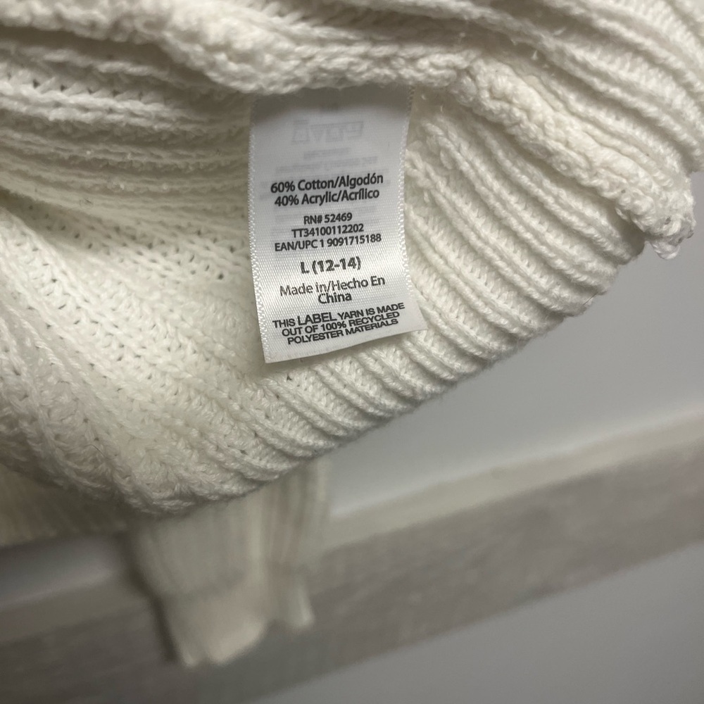 White Cardigan Sweater Top - Picture 4 of 5